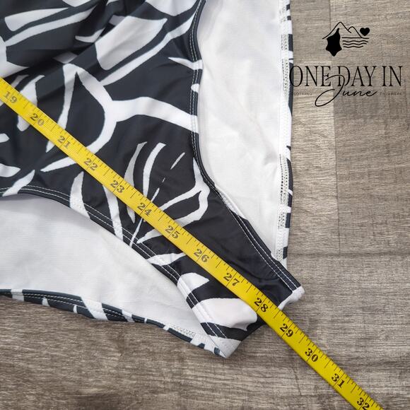 Ekouaer Twist Front Tummy Control One Piece Swimsuit Size XL - Picture 6 of 7